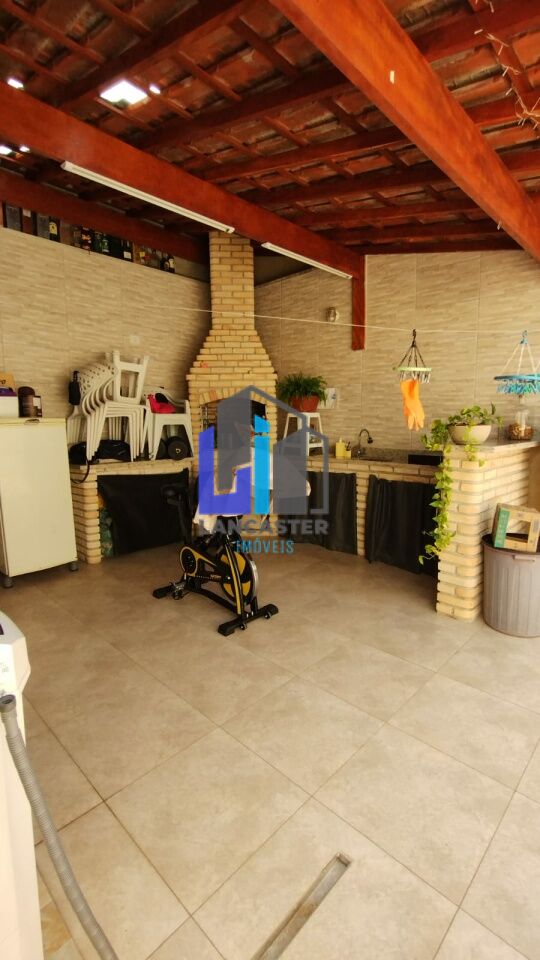 Sobrado á venda,Vila Santa Terezinha, SP