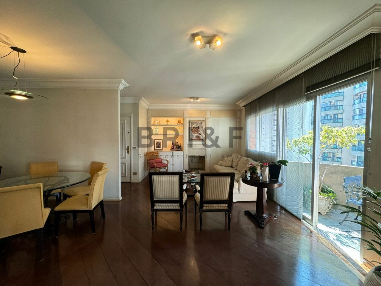 Apartamento para Venda - Campo Belo