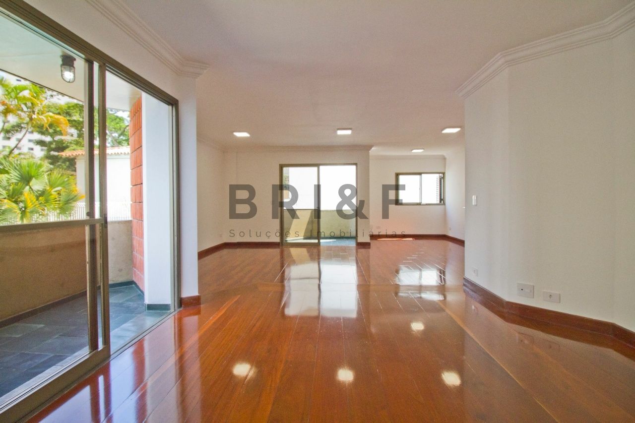 Apartamento para Venda - Moema