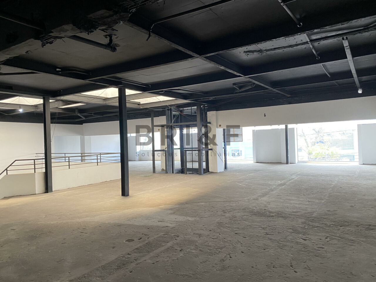 Prédio para Venda - Moema