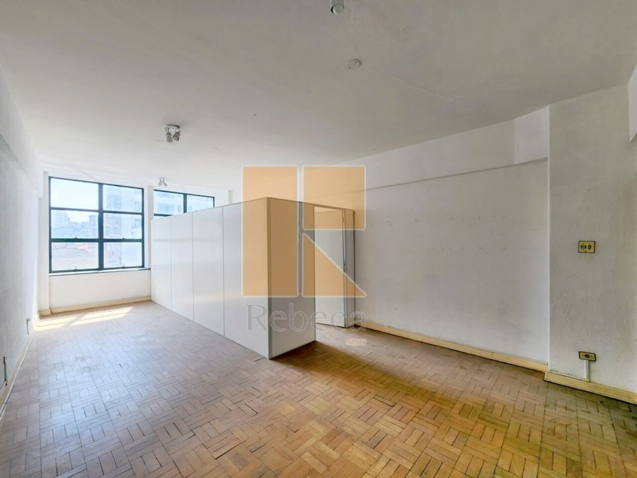 Conj. Comercial para Venda - República