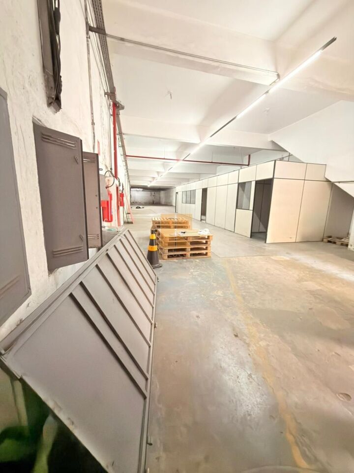 Galpão para Venda - Bom Retiro