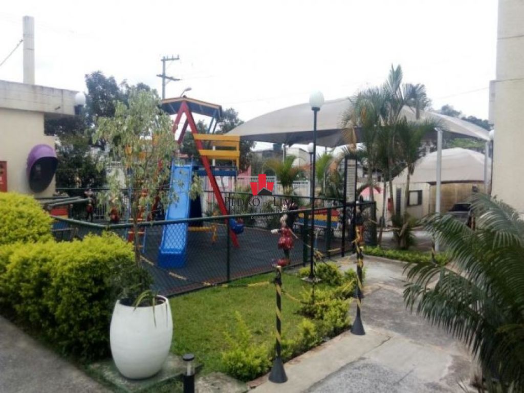 Apartamento de Duplex no Cangaíba