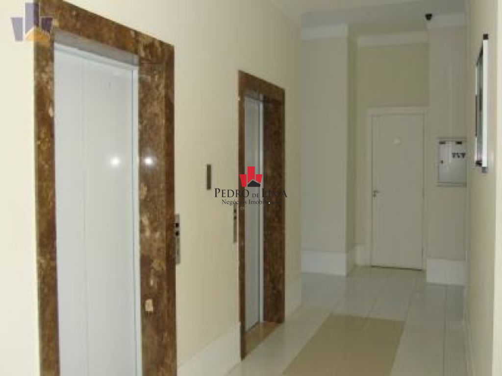 Apartamento de 3 Dormitórios com Vaga no bairro Carrão
