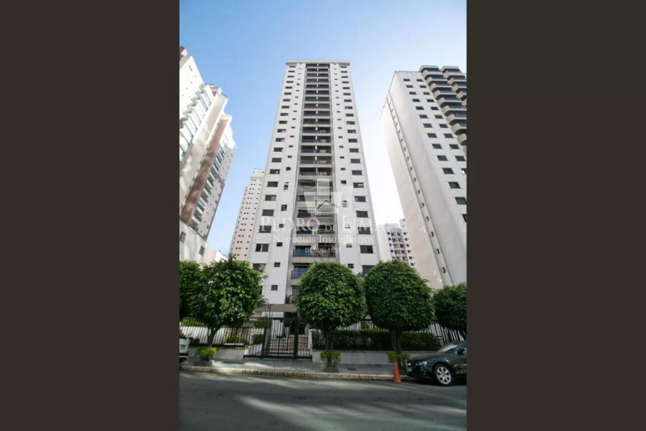 Apartamento 122m², 3 Quartos (1 suíte), 2 vagas, no Tatuapé.