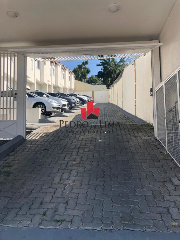 Sobrado em condomínio fechado, 2 dormitórios e 1 vaga privativa, Vila Araguaia - Cangaíba