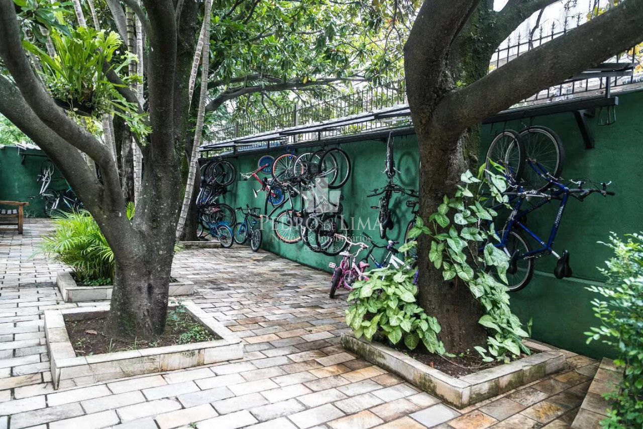 Edifício Residencial Itapema 2 dormitorios sendo 1 suite, 1 banheiro social, 1 vaga de garagem