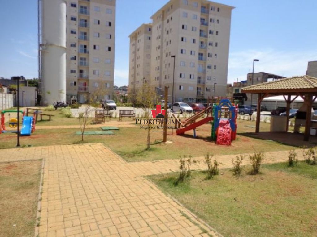 Apartamento de 2 dormitórios, 1 vaga e 52 M², na Vila Curuça.