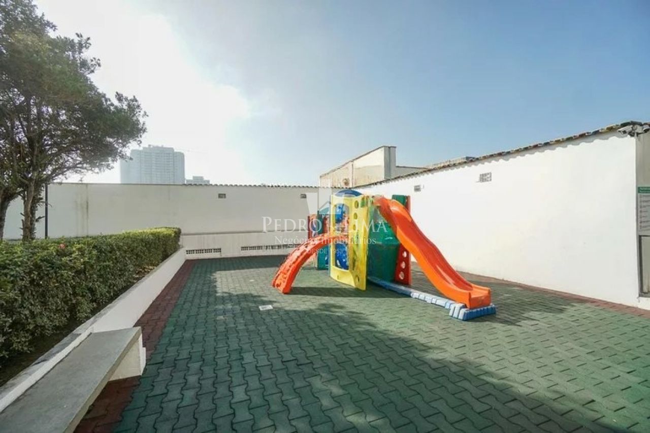 Apartamento em andar alto com vista livre na Vila Matilde