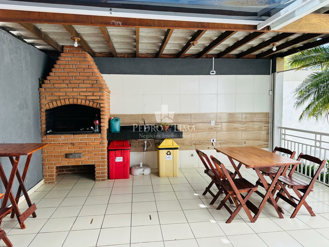 Apartamento no Jardim Três Marias - Penha