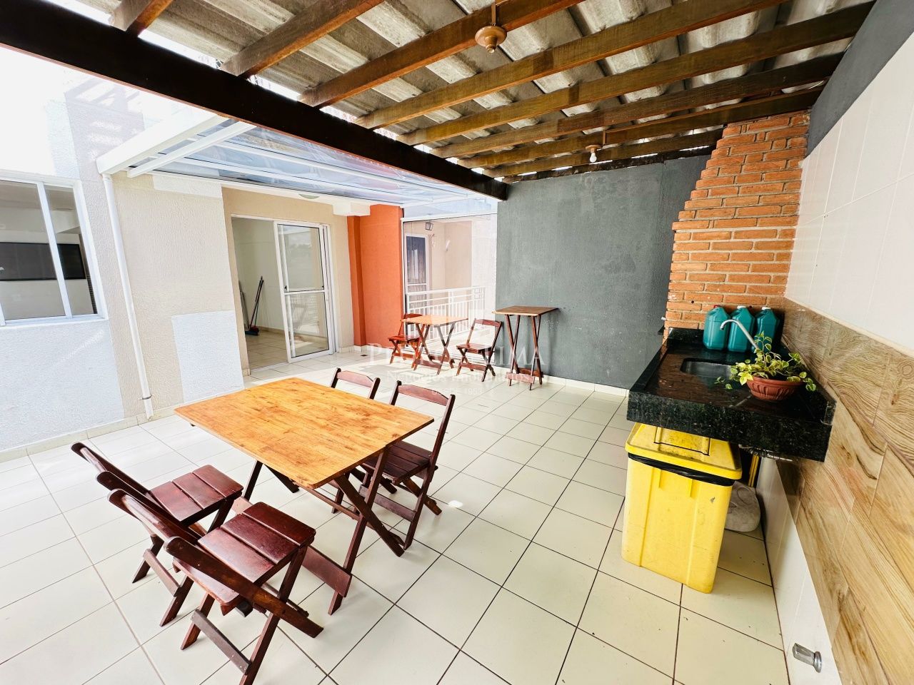 Apartamento no Jardim Três Marias - Penha