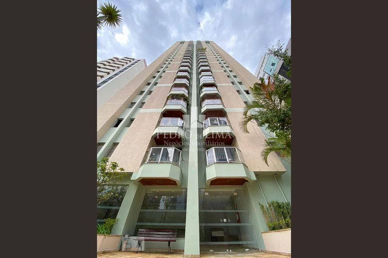 Apartamento  2 ambientes e 1 vaga no Tatuapé