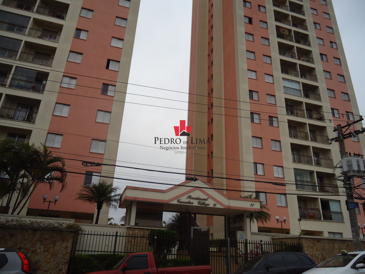 Apartamento 78m², com 3 quartos sendo 1 suíte e 2 vagas na Ponte Rasa