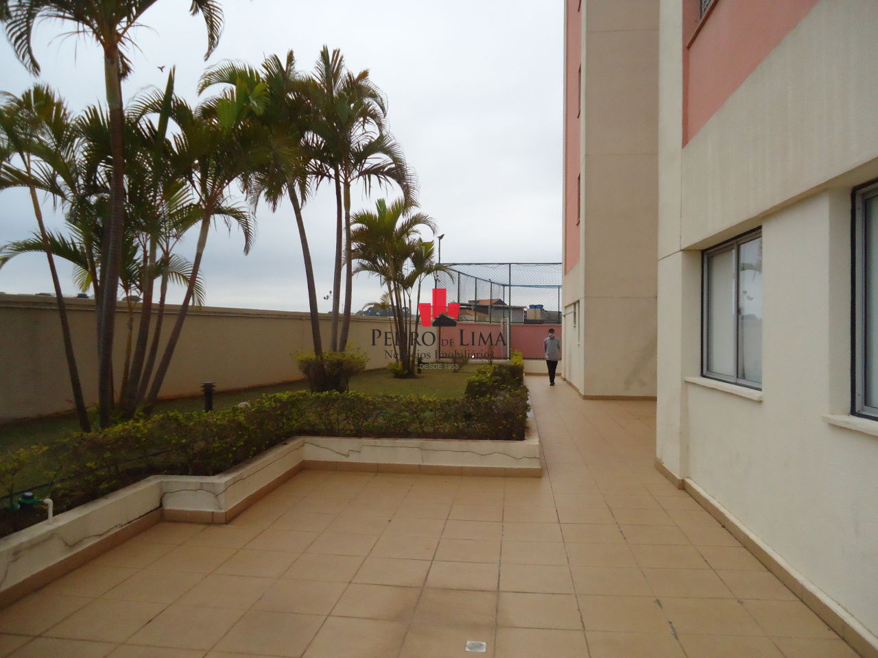 Apartamento 78m², com 3 quartos sendo 1 suíte e 2 vagas na Ponte Rasa