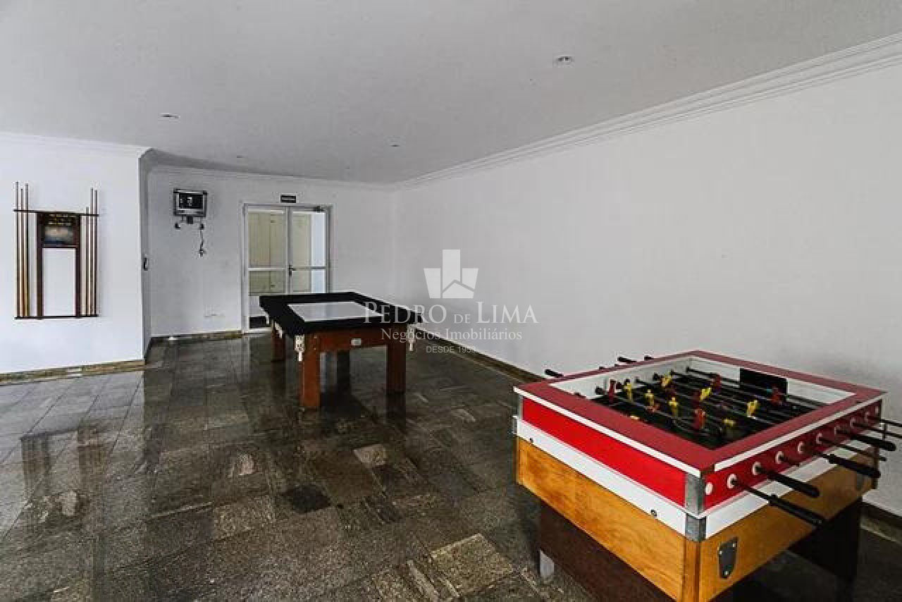 Apartamento 160m², 4 Quartos, 1 suíte, 3 vagas, Jardim Anália Franco. Condomínio Ana Lúcia