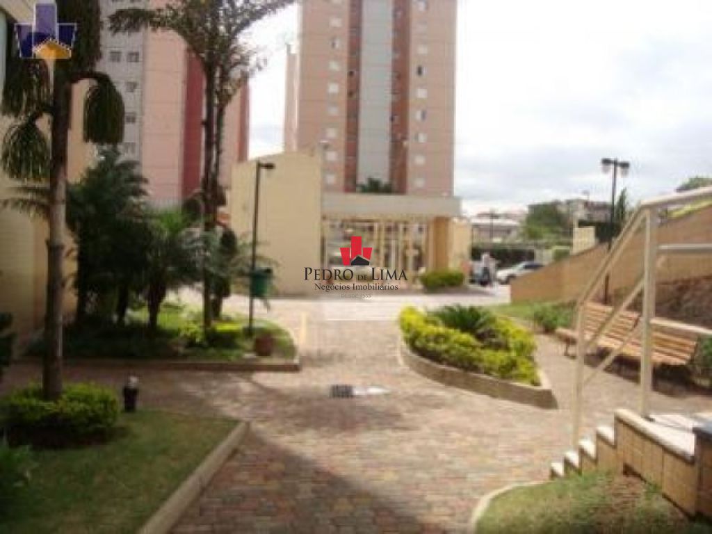 Apartamento 49m². Condomínio Quatro Estações na Vila Matilde.