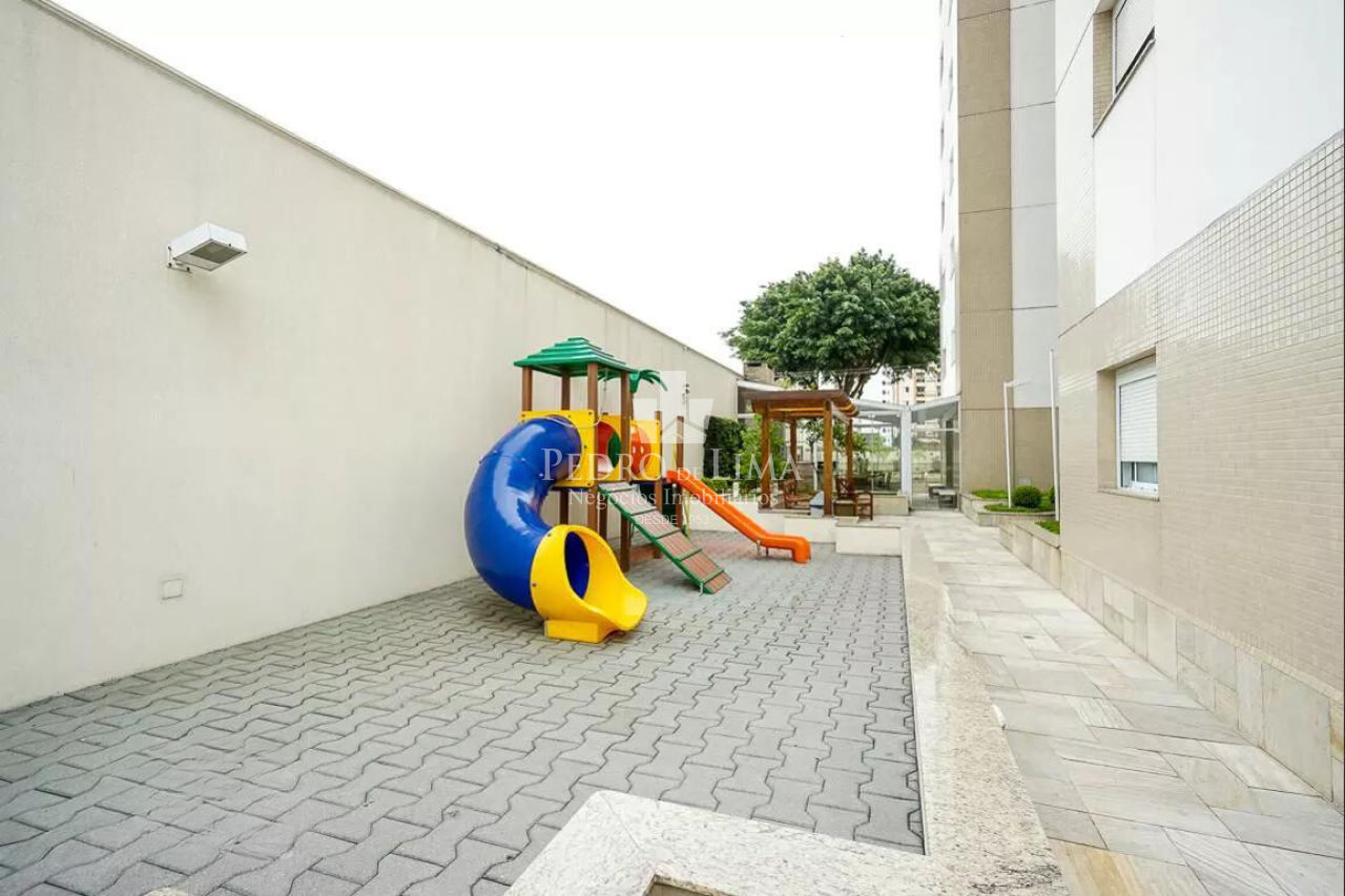 Cobertura Top House , porteira fechada, 2  suítes , 4  vagas, área  útil 220,00 m² 