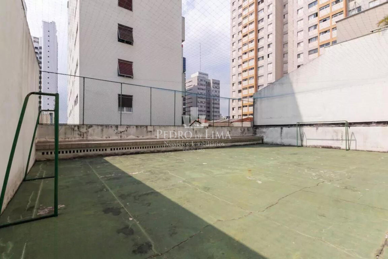 Apartamento 3 quartos sendo 1 suíte, 2 banheiros, 1 vaga de garagem no Tatuapé Edifício Silvia Maria