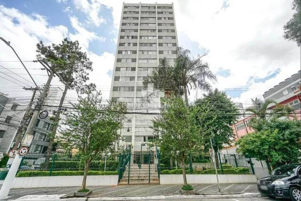 Apartamento 2 Dormitórios no Tatuapé, a 750 metros do Metrô Carrão. Condomínio Sparta
