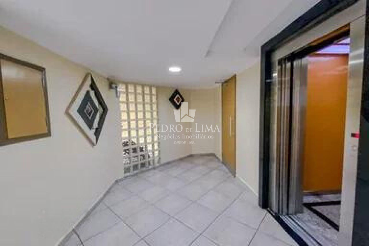 Apartamento de 2 quartos, 1 vaga, 50 m² - Condomínio Edifício Iguaré - Tatuapé