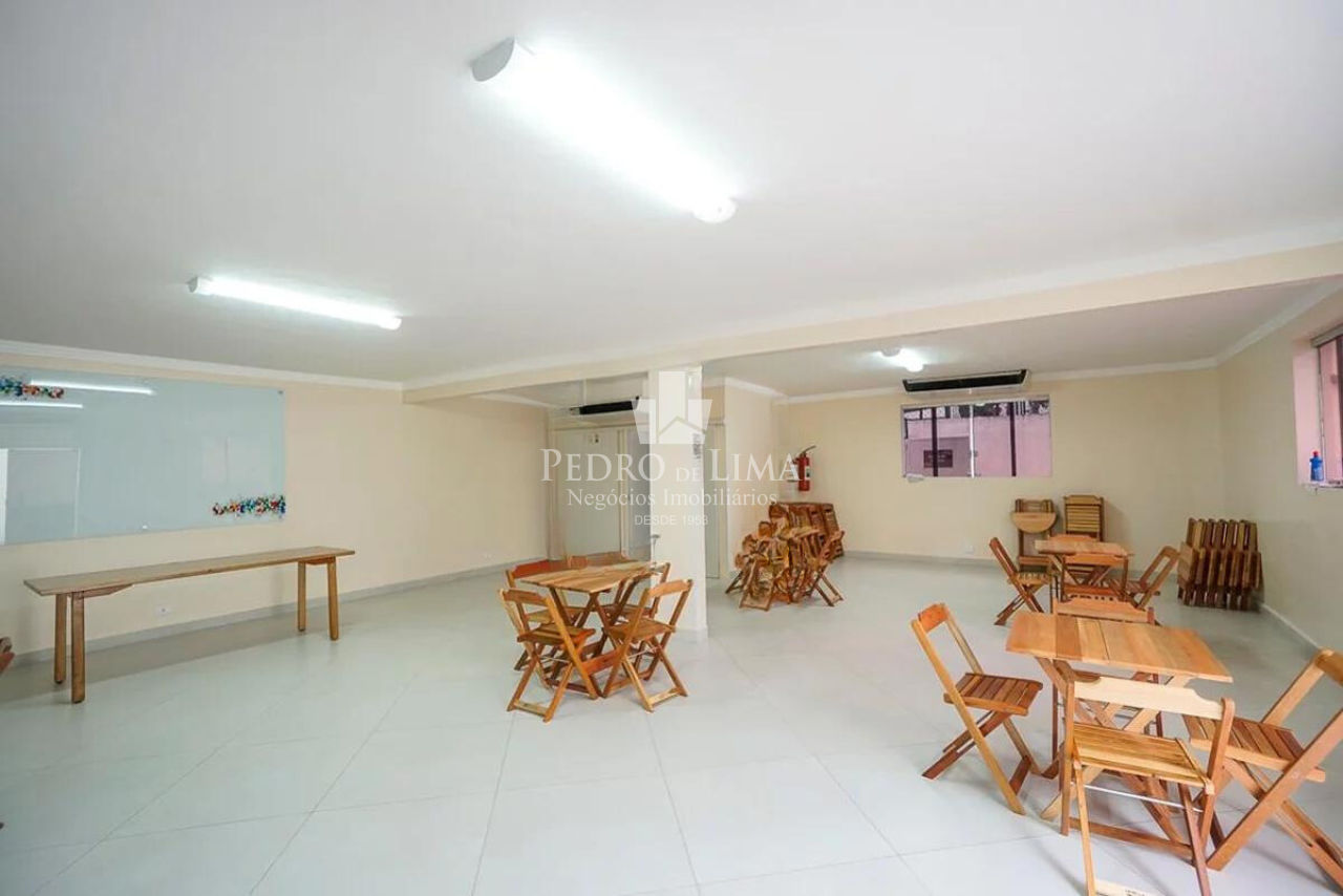 Apartamento de 2 quartos, 1 vaga, 50 m² - Condomínio Edifício Iguaré - Tatuapé