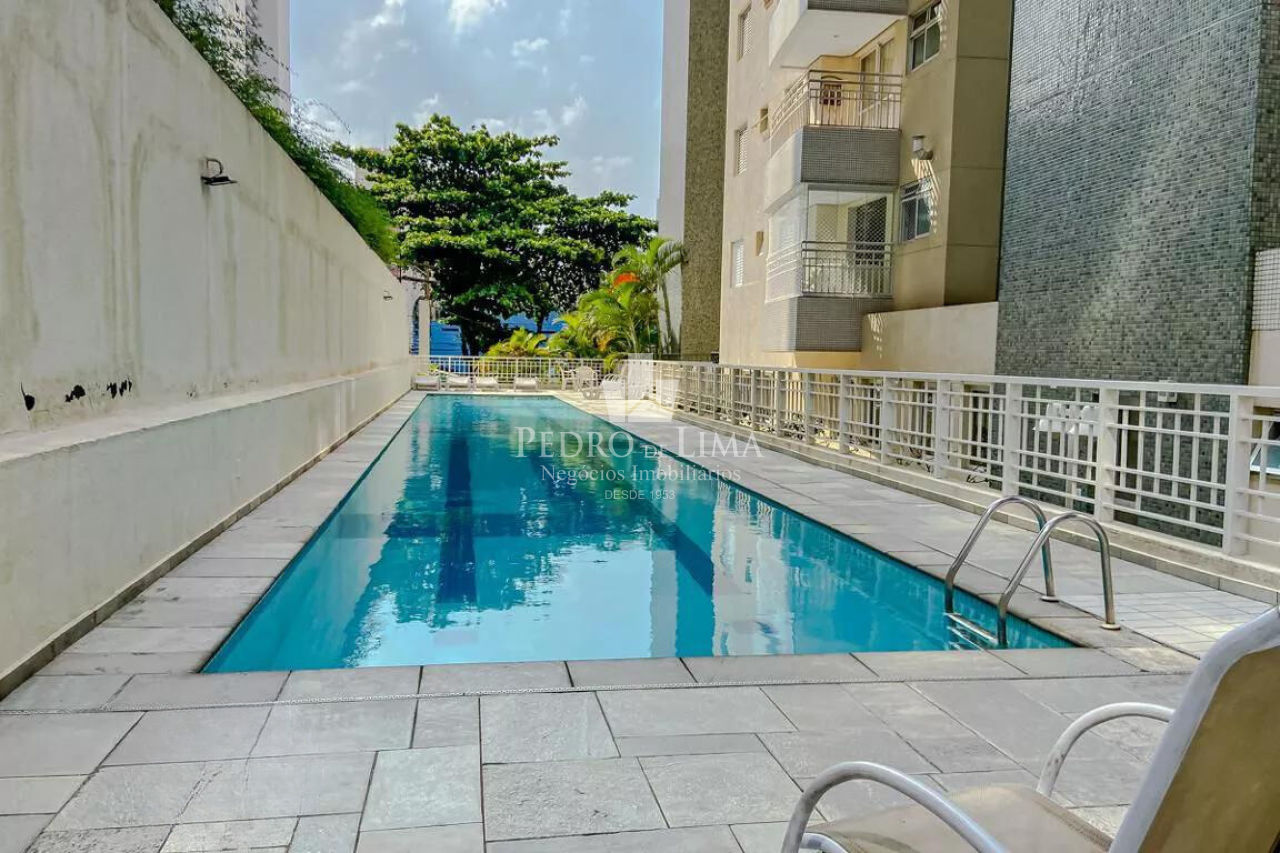 Apartamento no Tatuapé, a duas quadras do Metrô Carrão, 54m2, 2 dormitórios sendo 1 suíte e 3 vagas.