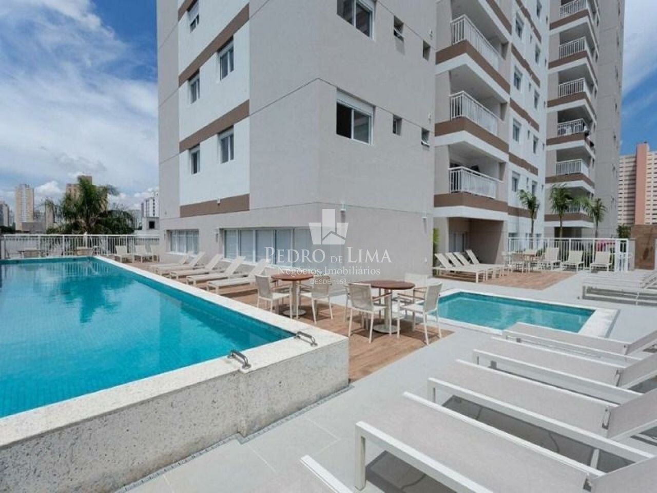 Condomínio Edifício Residencial Absoluto