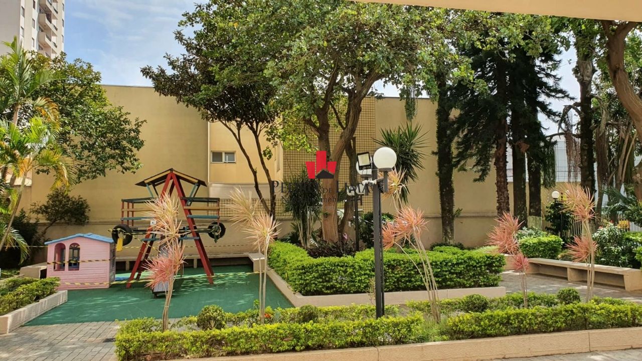 Apartamento para aqlugar com 3 dormitórios e 72 m²