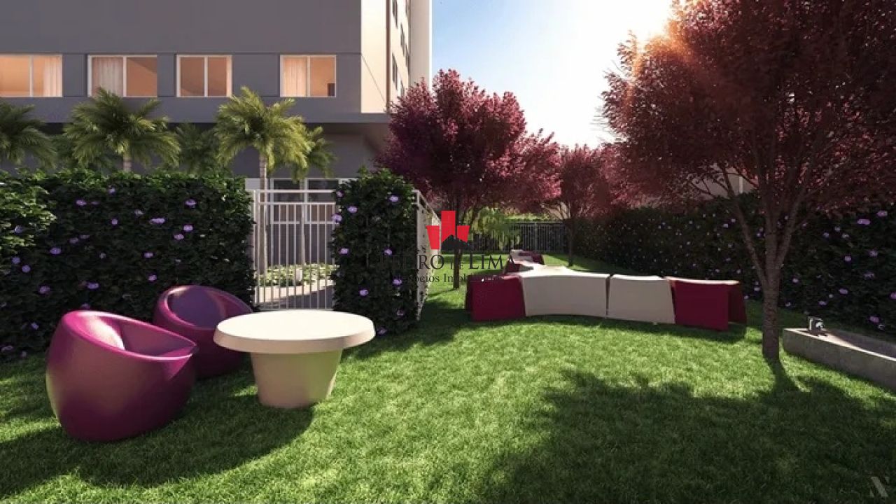 Apartamento 38m², 2 dormitórios,  sem vaga, semi-novo com armários planejados