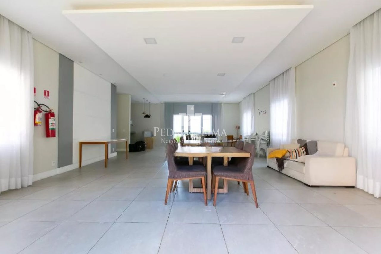 Apartamento 2 quartos 1 banheiro 1 vaga em Itaquera. Condomínio Dez Cerejeira