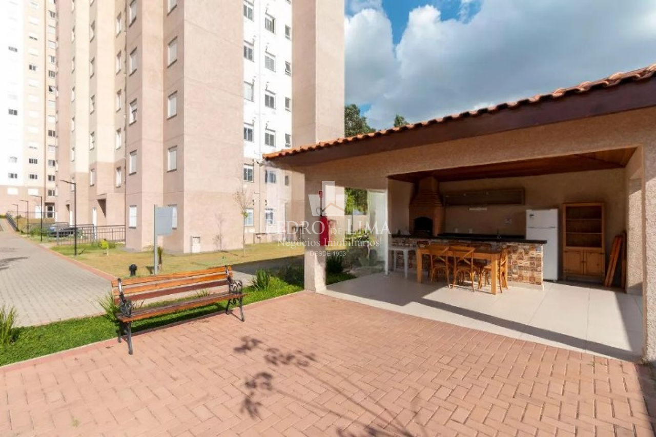 Apartamento 2 quartos 1 banheiro 1 vaga em Itaquera. Condomínio Dez Cerejeira