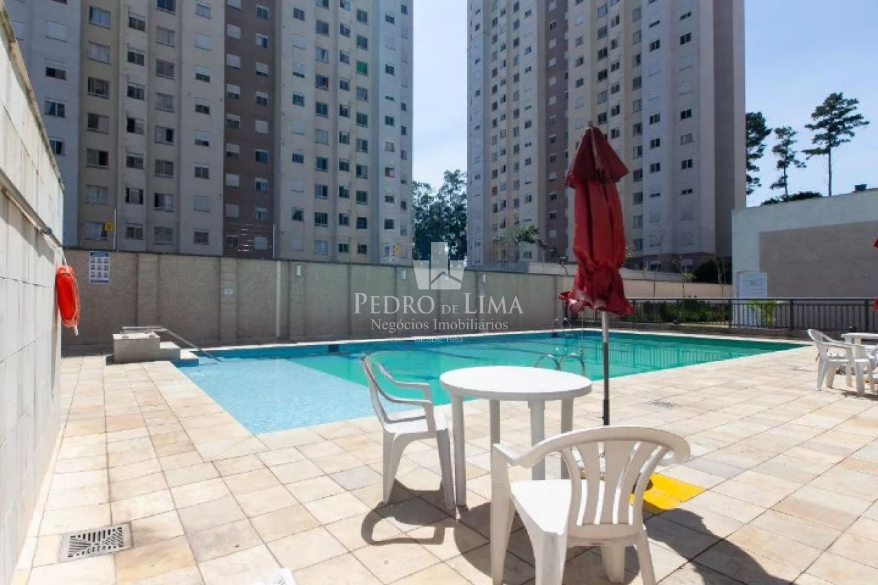 Apartamento 2 quartos 1 banheiro 1 vaga em Itaquera. Condomínio Dez Cerejeira