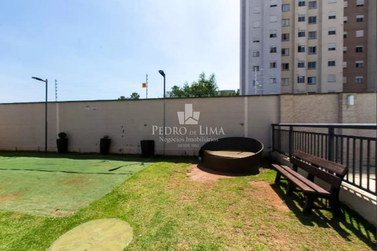 Apartamento 2 quartos 1 banheiro 1 vaga em Itaquera. Condomínio Dez Cerejeira