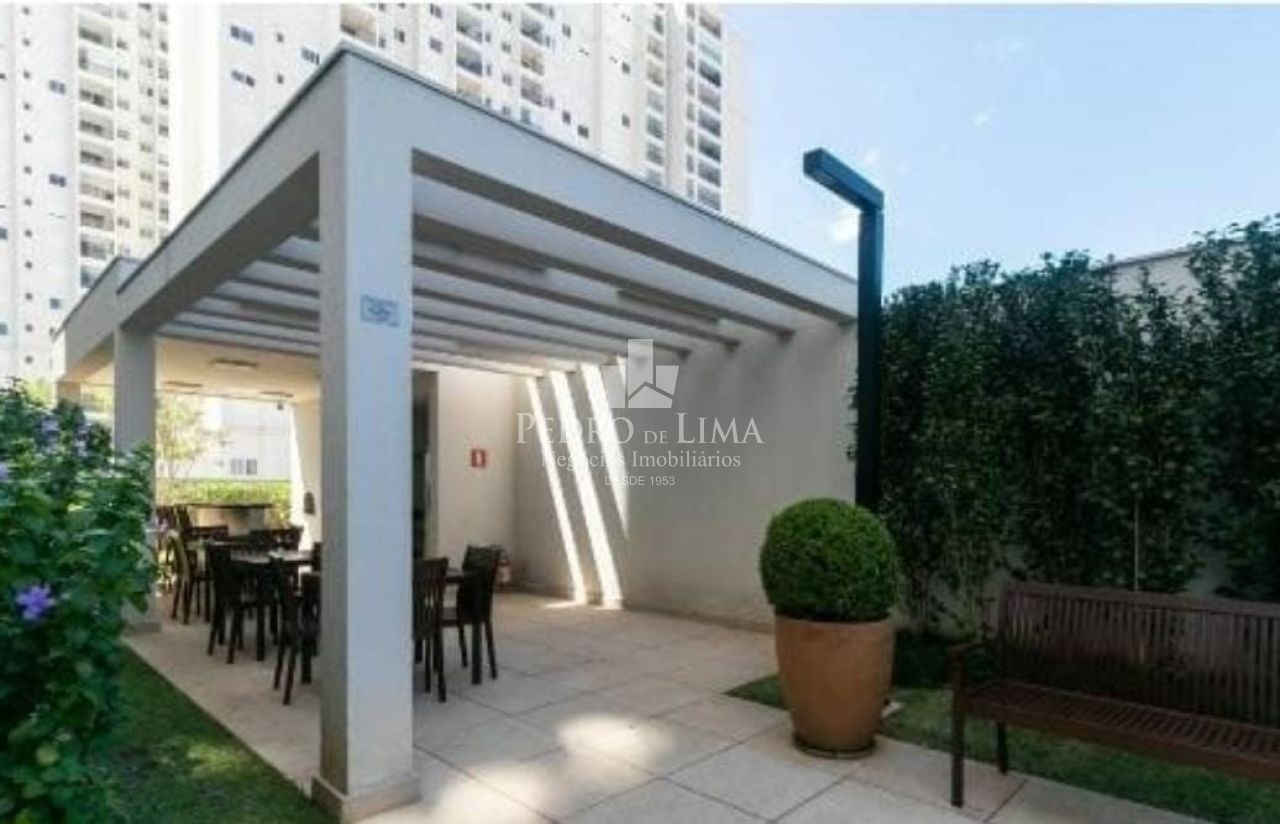 Apartamento na Mooca 45m², 1 suíte, lavabo, varanda e 1 vaga. Condomínio  Praça Piratininga