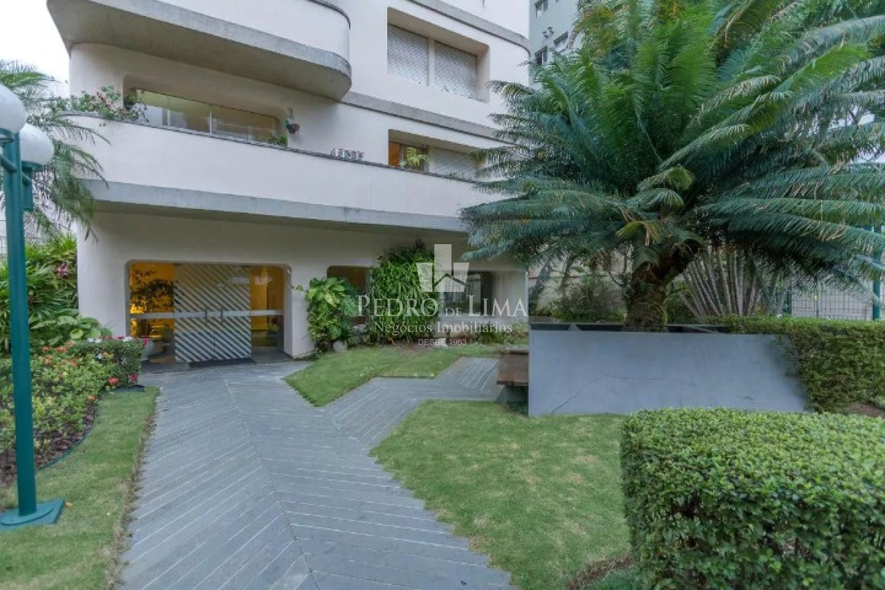 Apartamento 3 quartos sendo 1 suíte e 2  vaga no Brooklin. Condomínio Juliana.
