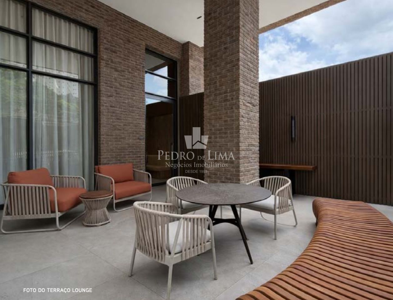 Apartamento novo com 3 suíte e 3 vagas com Varanda Gourmet no Condomínio Brunello