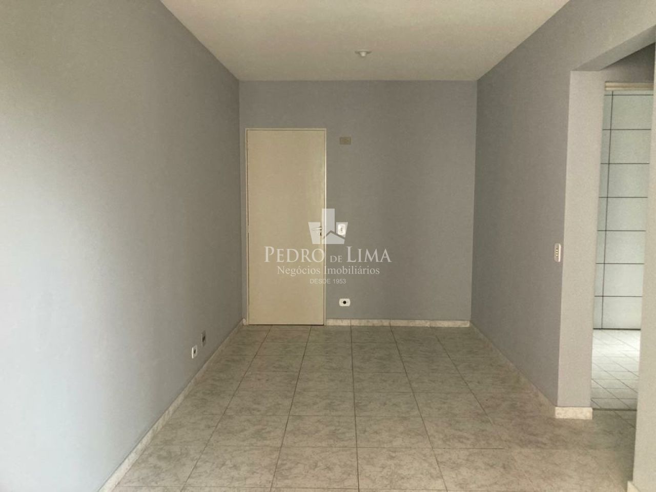 Apartamento 3 dormitórios sendo 1 suíte e 1 vaga, em Penha.