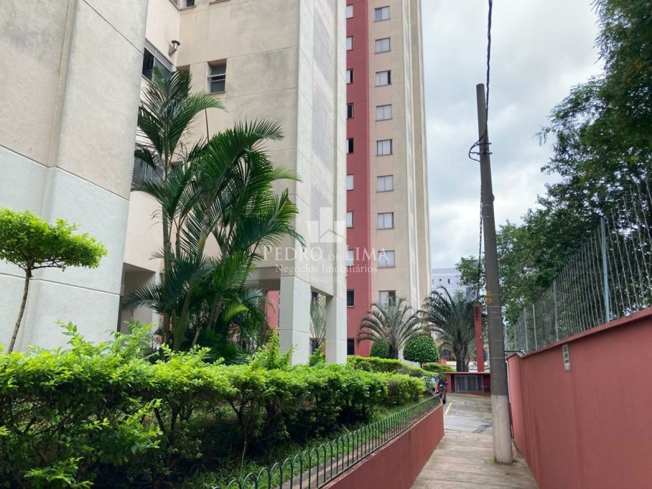 Apartamento 3 dormitórios sendo 1 suíte e 1 vaga, em Penha.