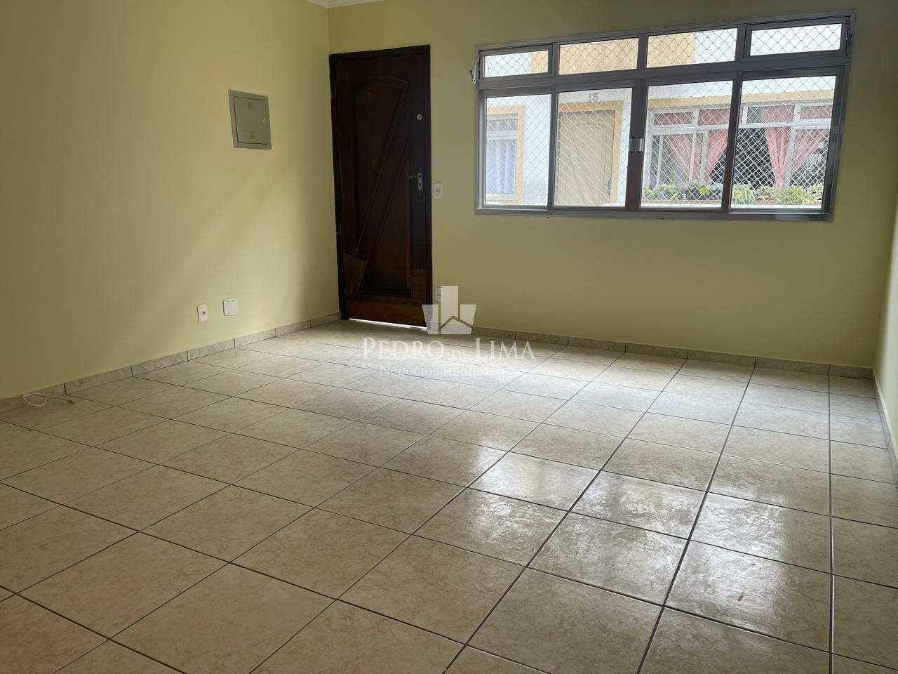 imagem do imovel Sobrado em condomínio fechado 2 suítes 2 vagas com edicula, na Penha. ref: PE11778