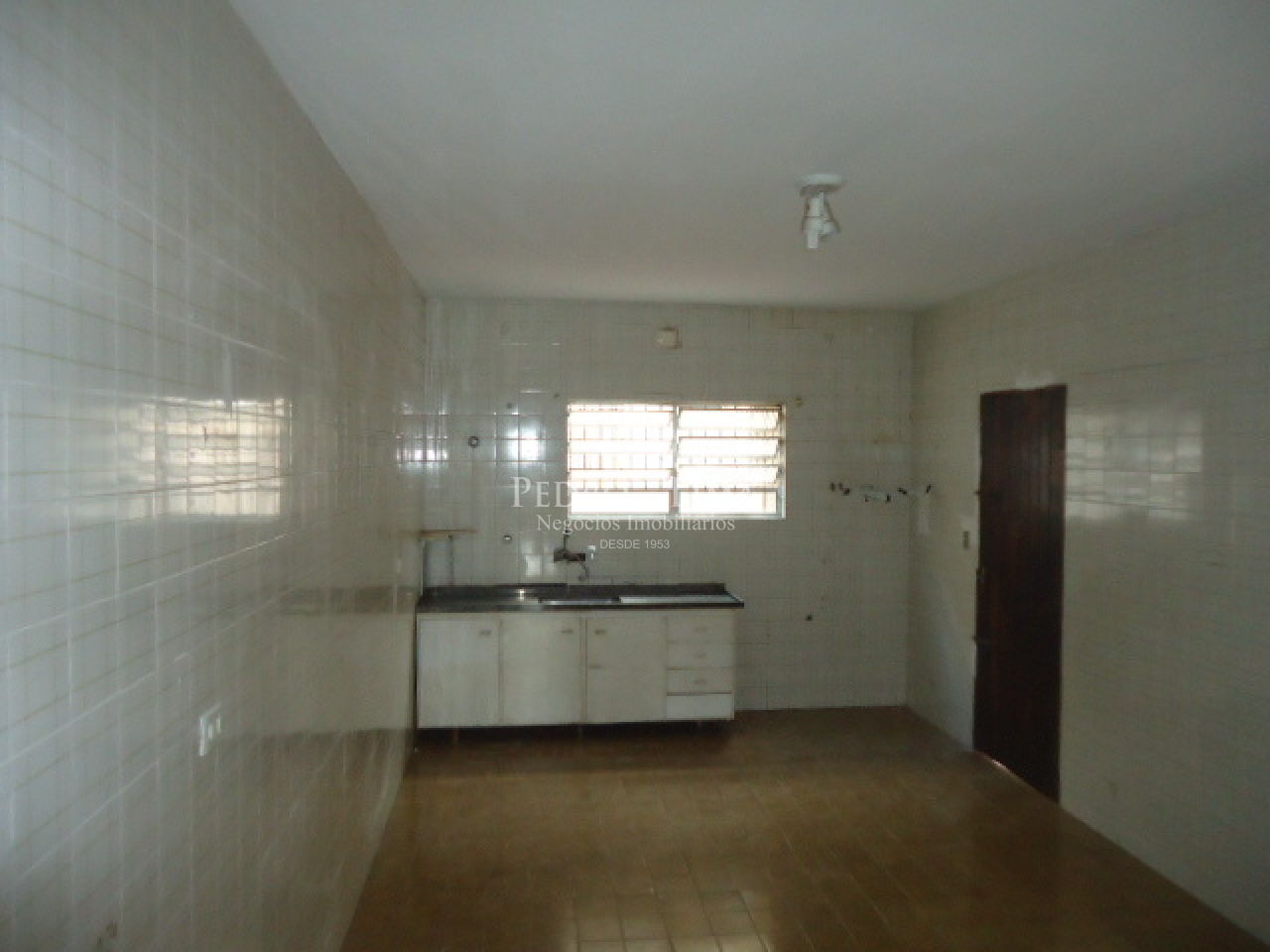 imagem do imovel Sobrado Frontal 3 Dormitórios 1 dependencia 1 vaga de Garagem  ref: PE17116