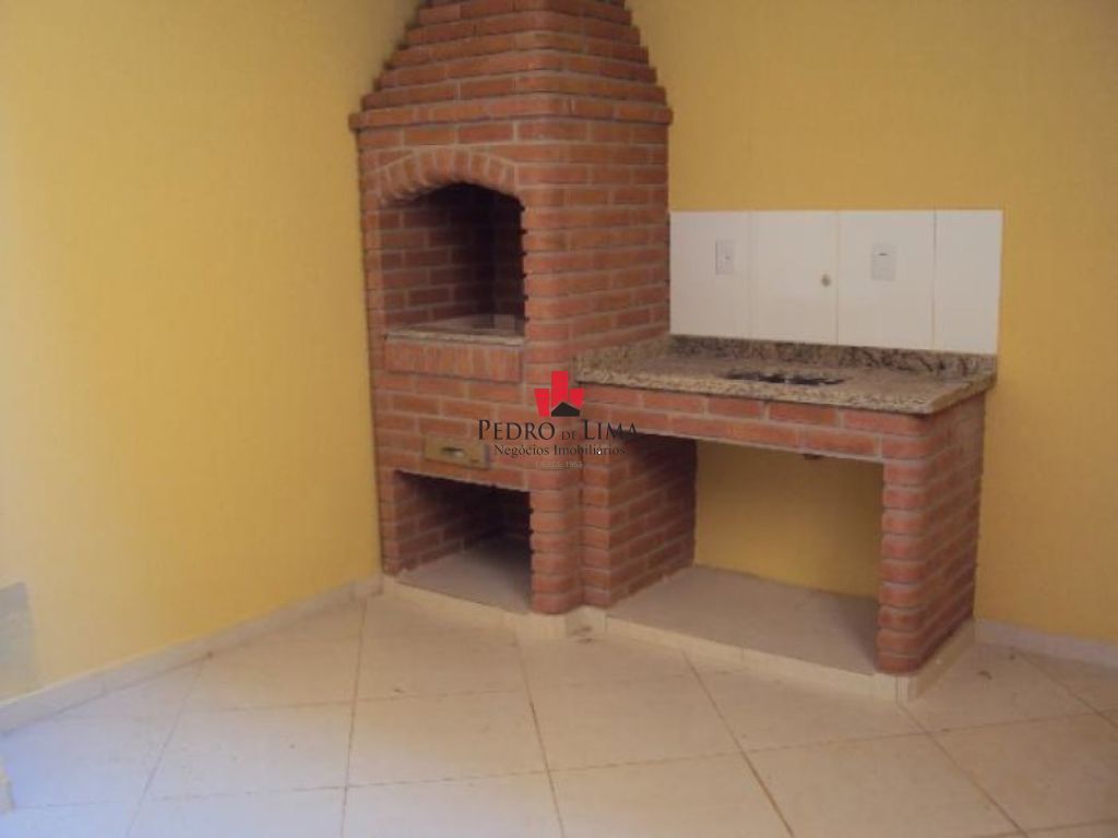Sobrado de 3 dormitórios sendo 1 suíte no Arthur Alvim