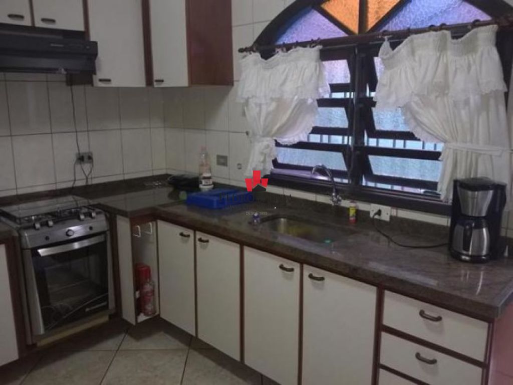 imagem do imovel Casa térrea na Ponte Rasa, 2 dormitórios, 2 vagas, terreno 5x25 metros, na Ponte Rasa ref: PE18782