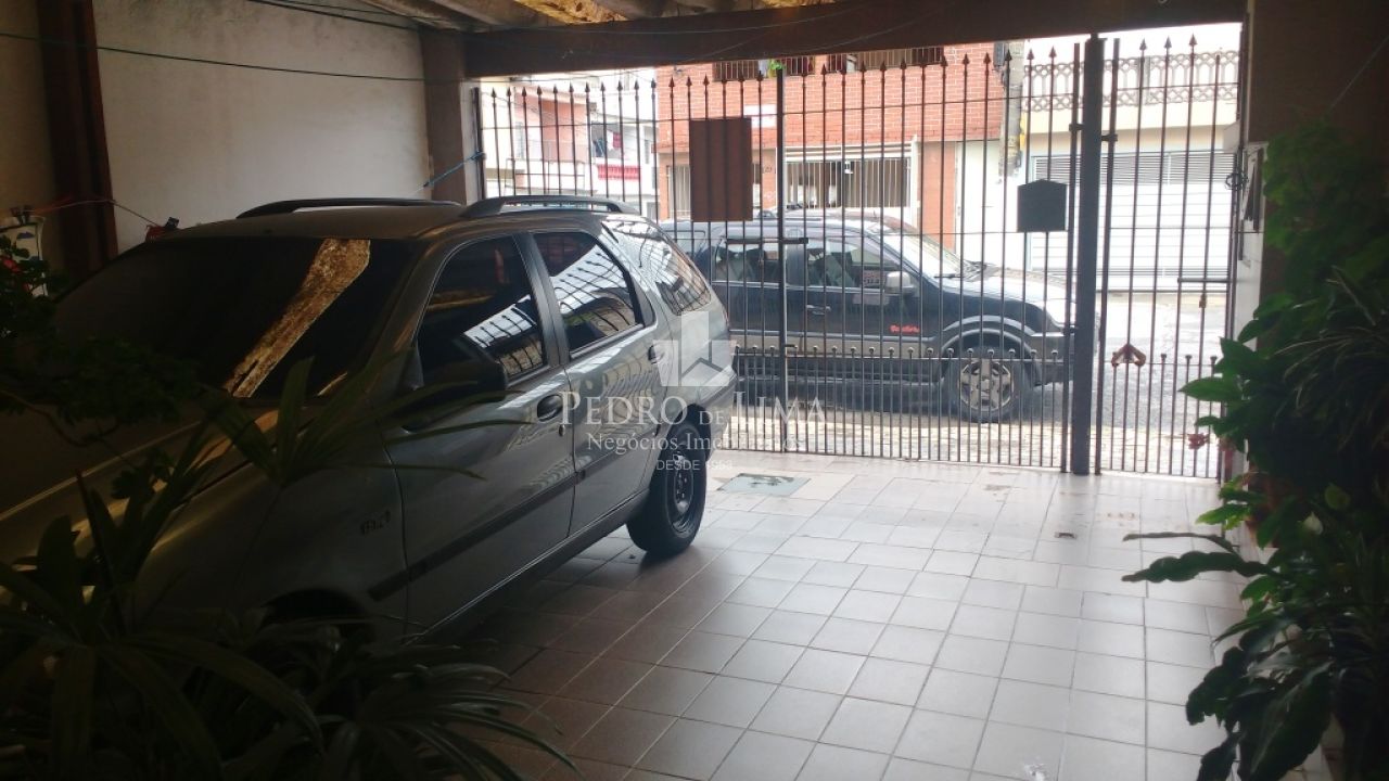 Casa Térrea com 3 dormitórios  e 2 vagas de garagem,na  Ponte Rasa