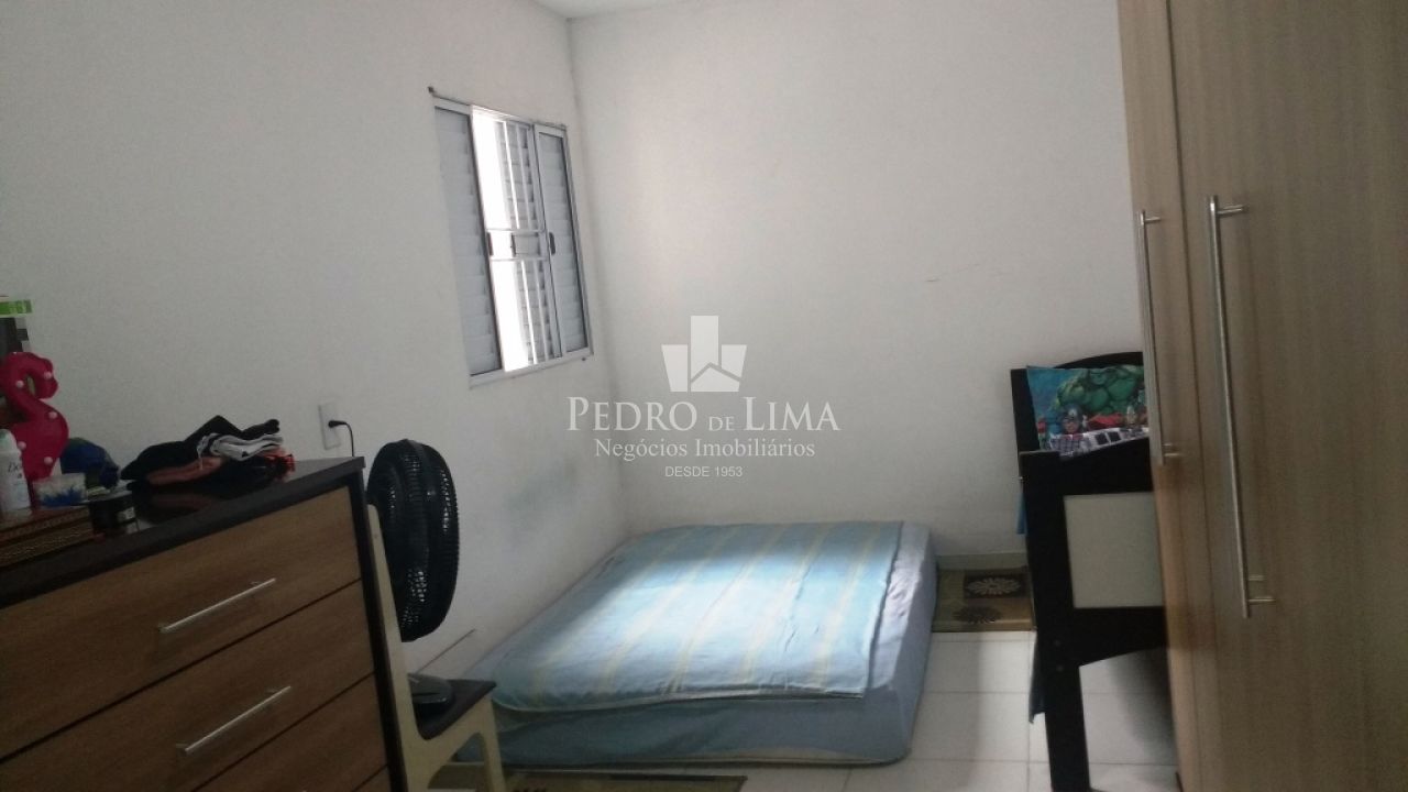 Casa Térrea com 3 dormitórios  e 2 vagas de garagem,na  Ponte Rasa