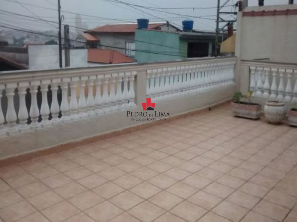Casa térrea 4 dormitórios sendo 1 suíte  e 3  vagas, em  Ponte Rasa
