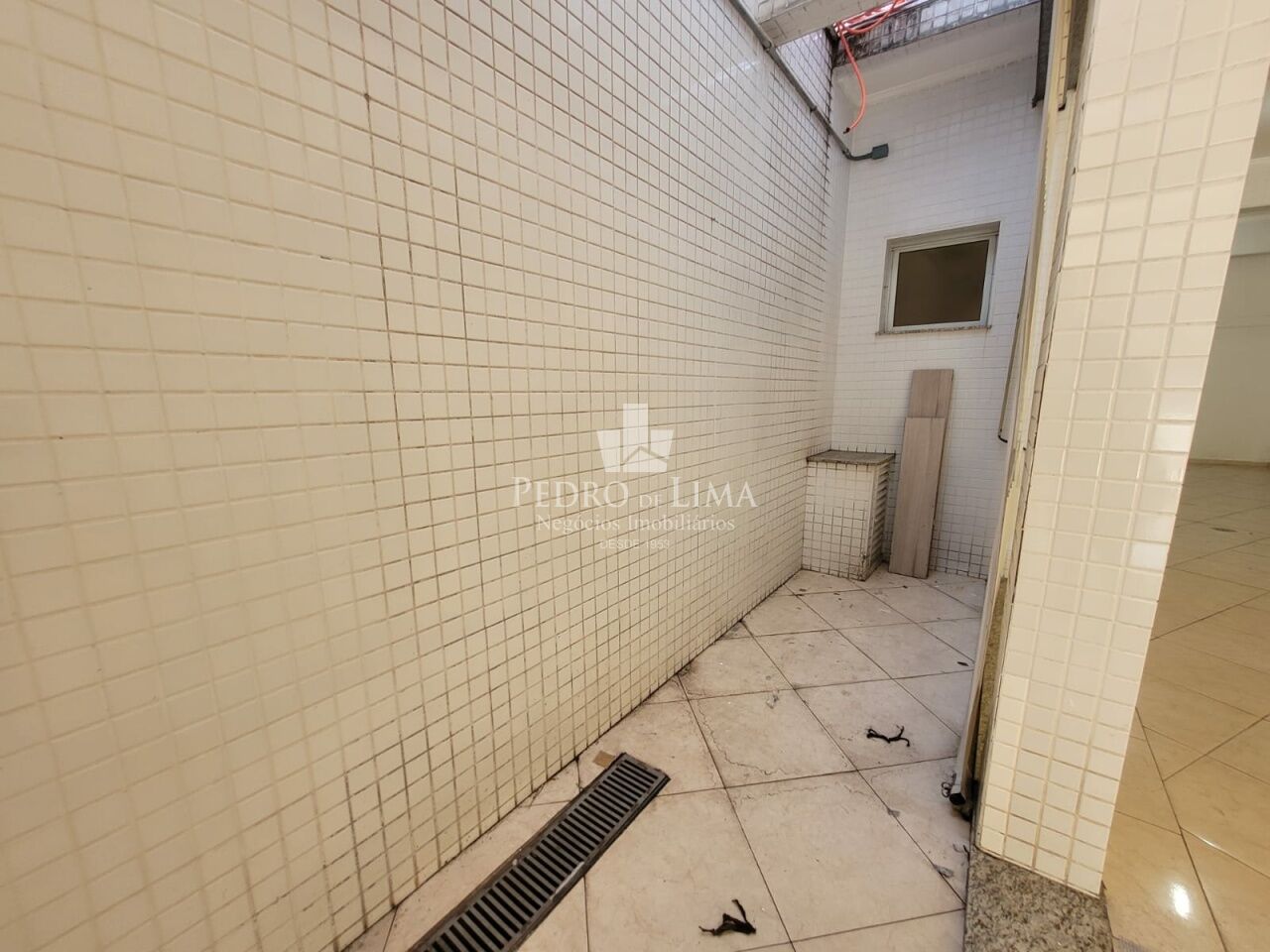 Salão Comercial na Penha Com 130M² e Banheiro