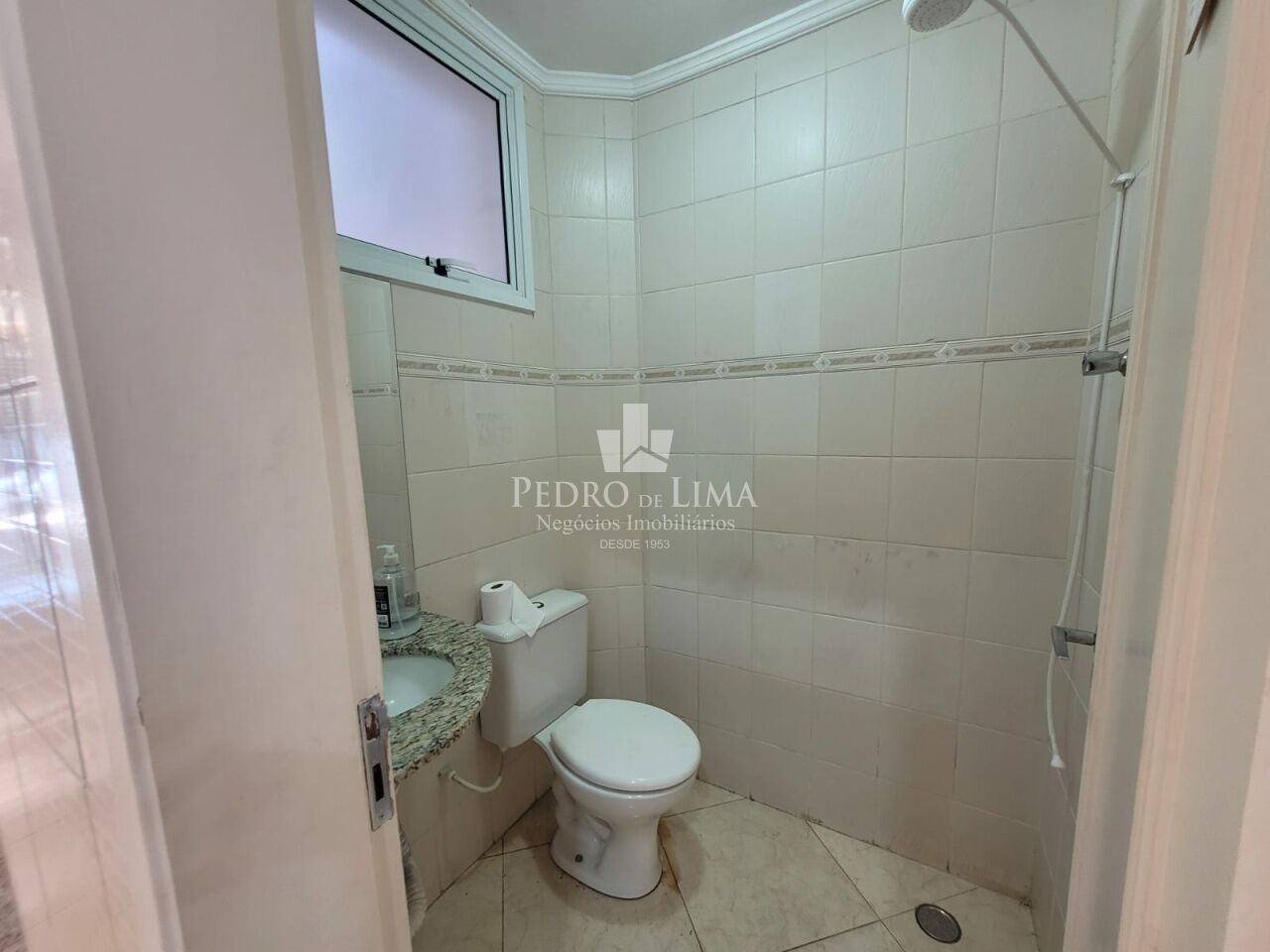Salão Comercial na Penha Com 130M² e Banheiro