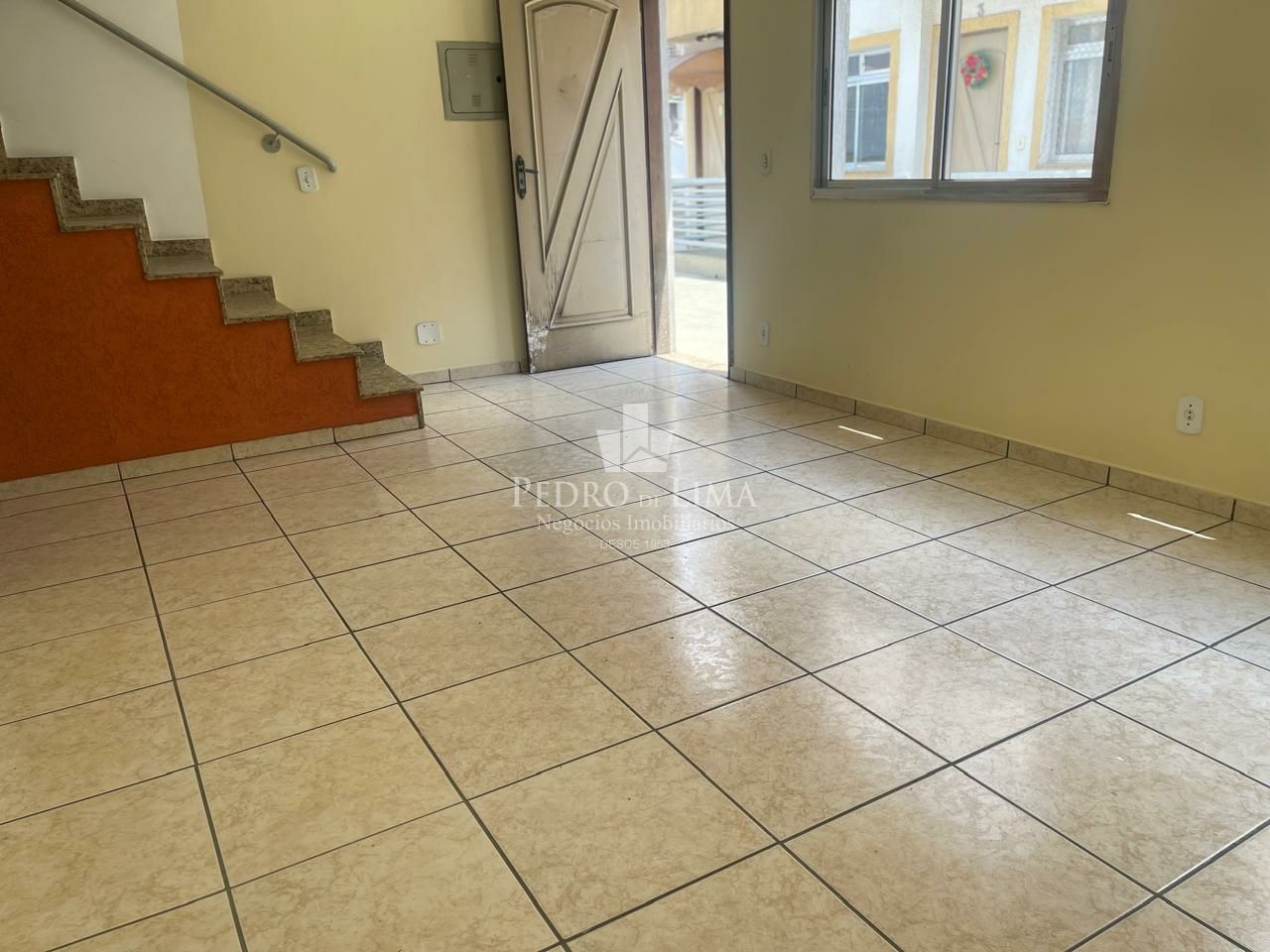imagem do imovel Sobrado em condomínio fechado 2 suítes e  2 vagas, na Penha. ref: PE23106