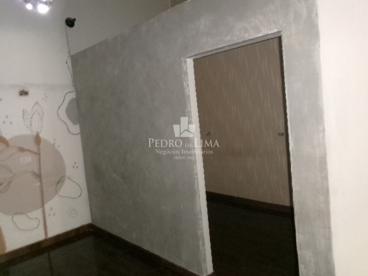 Salão Comercial com 1 cozinha e 1wc 
