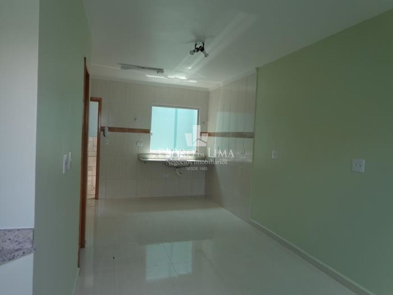 imagem do imovel Sobrado em Condomínio no Bairro Cangaíba, conta  com2 suítes e 1 vaga de garagem. ref: PE27526